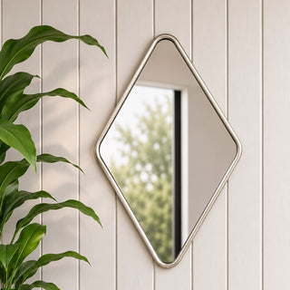 MQ5485P Espejo Rombo Plata 49x83cm.