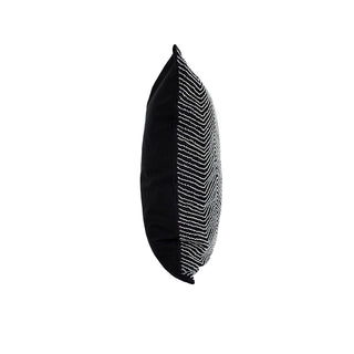 KC240750Z Cojín Zig Zag Negro Pedrería Plata 50x50 cm.