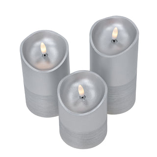 KLC070P Vela LED Cera Estriada Mediana Plata 7.5x14cm.(2 Baterías AA no incluidas)