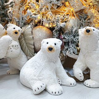 Oso Polar Sentado Pelaje con Destellos de Oro 49cm de largo, 43cm ancho y 41cm de alto